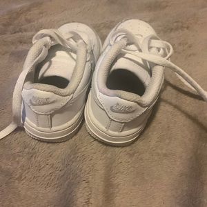 kids white shoes